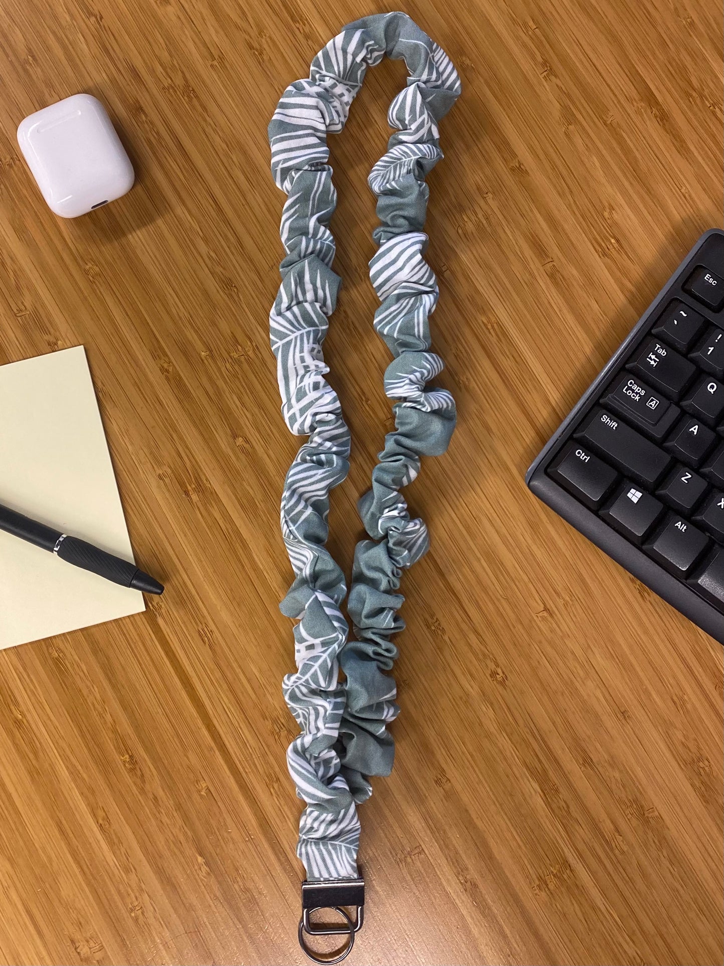 Green Palm Leaves Scrunchie Lanyard