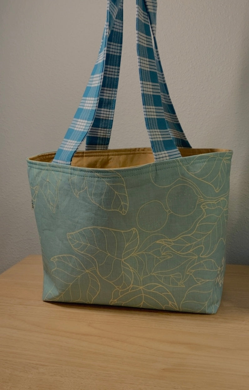 Kukui Tote Bag Blue
