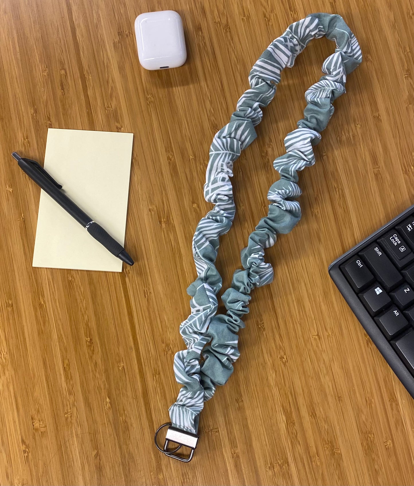 Green Palm Leaves Scrunchie Lanyard