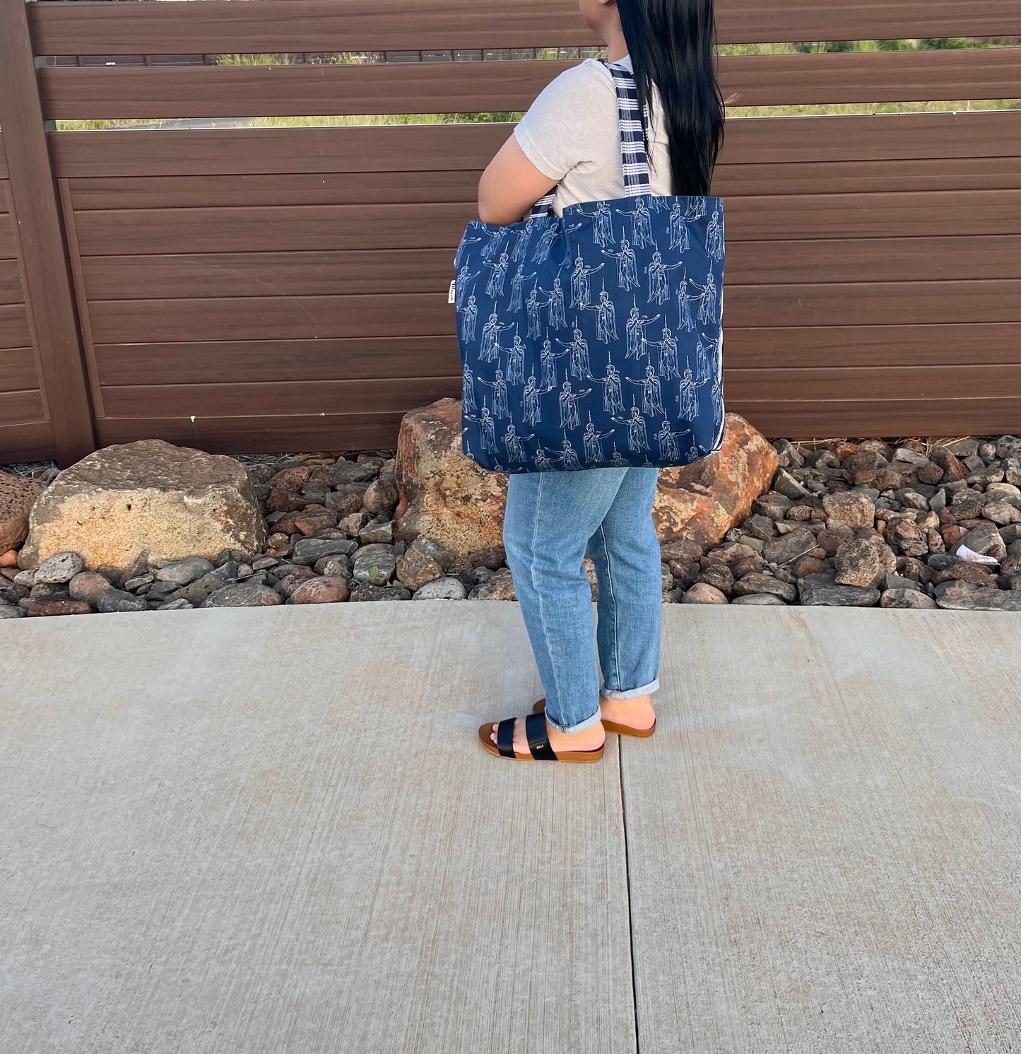 Kamehameha Large Tote Bag